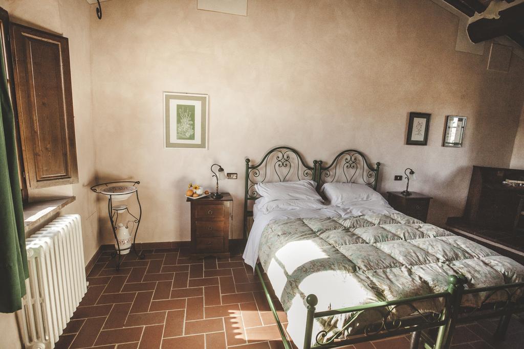 Agriturismo Zampugna Montefollonico Eksteriør billede
